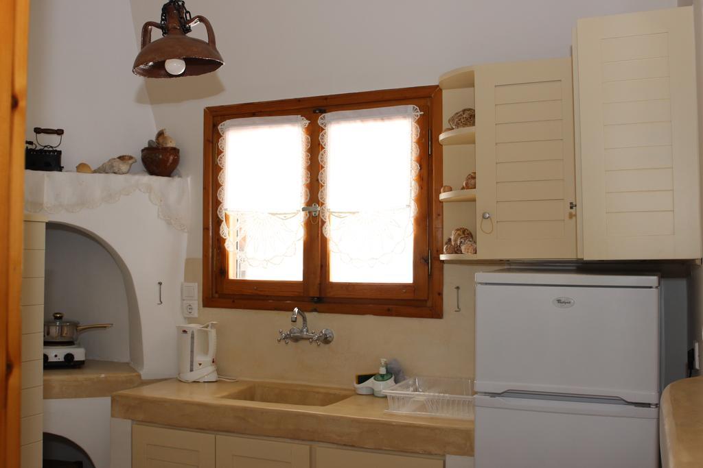 Traditional House By The Beach Agia Theodoti Extérieur photo