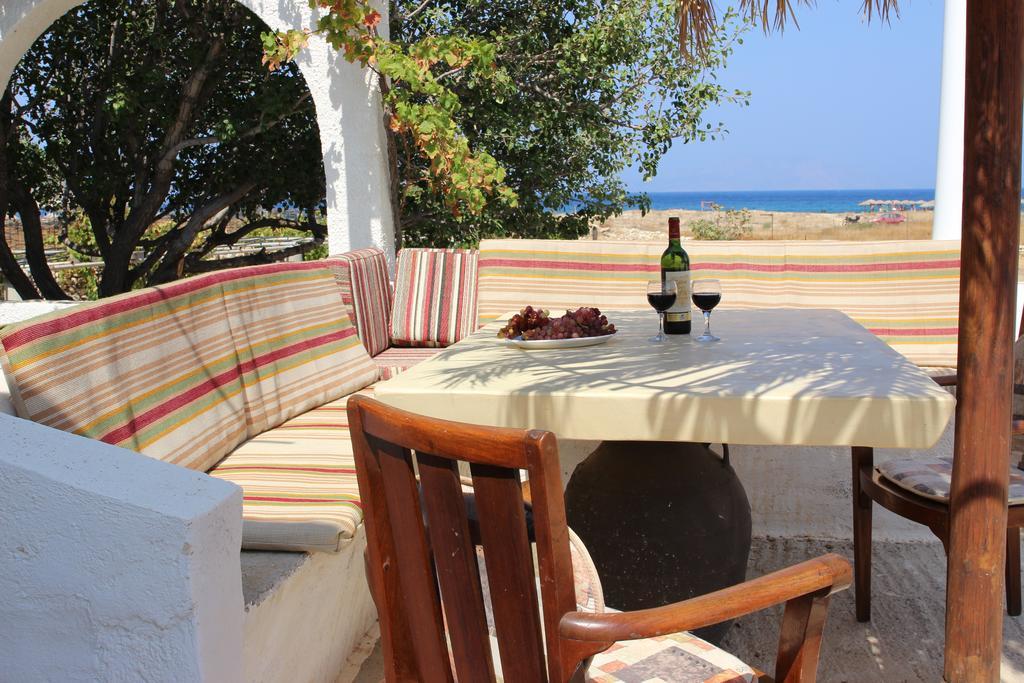 Traditional House By The Beach Agia Theodoti Extérieur photo